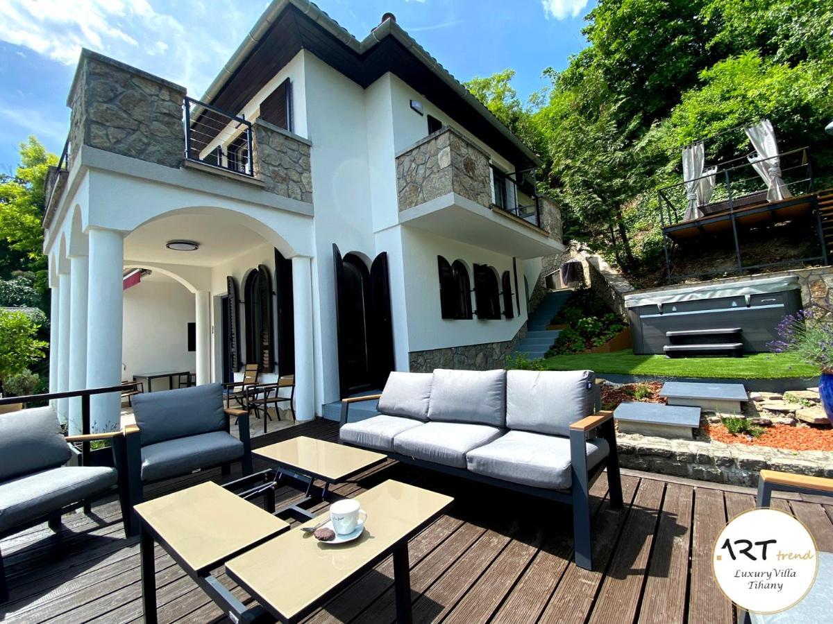 Arttrend Luxury Villa Tihany Bagian luar foto