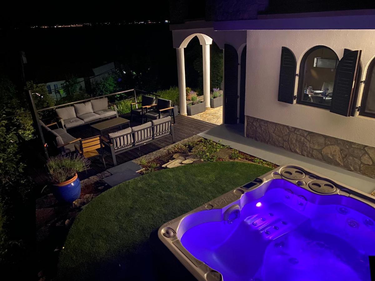 Arttrend Luxury Villa Tihany Bagian luar foto