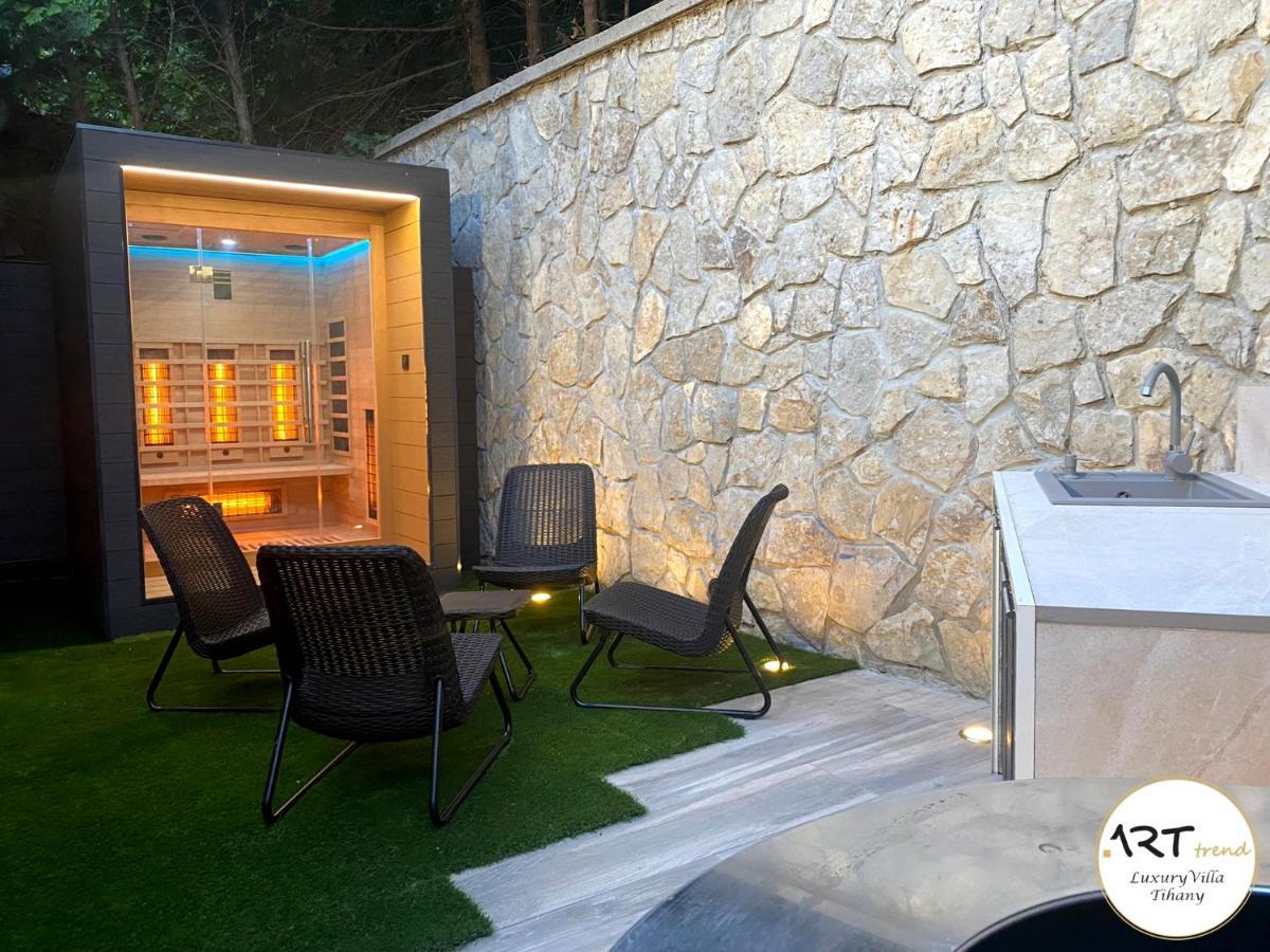 Arttrend Luxury Villa Tihany Bagian luar foto